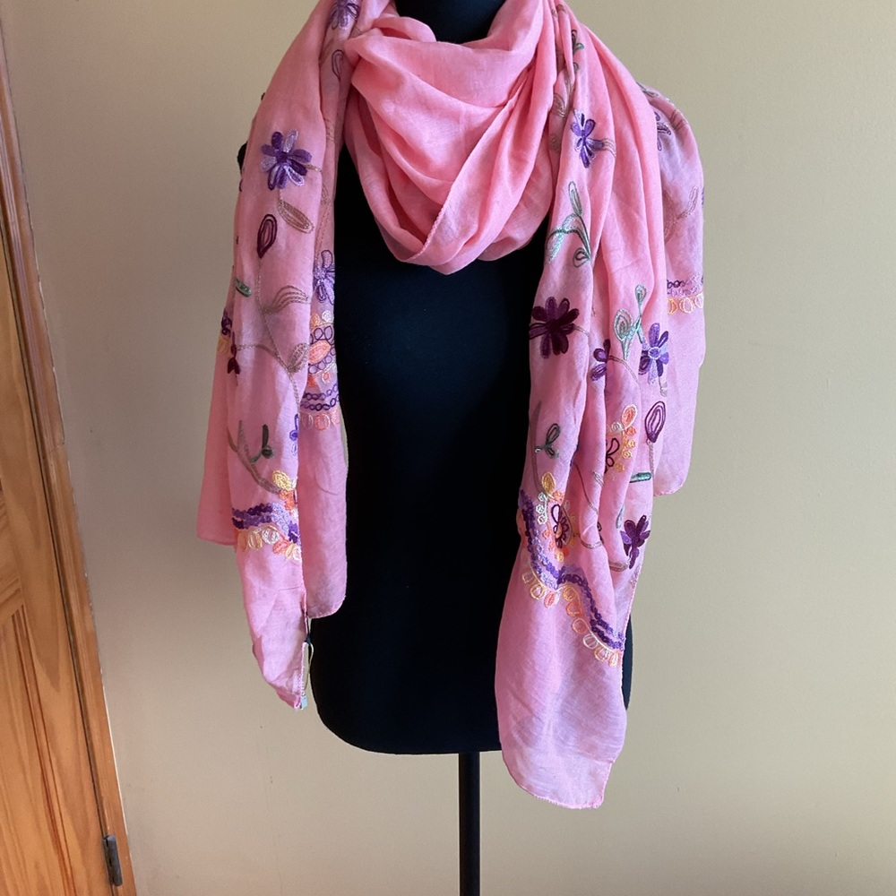 Jasmine Floral Embroidered Coral Wrap